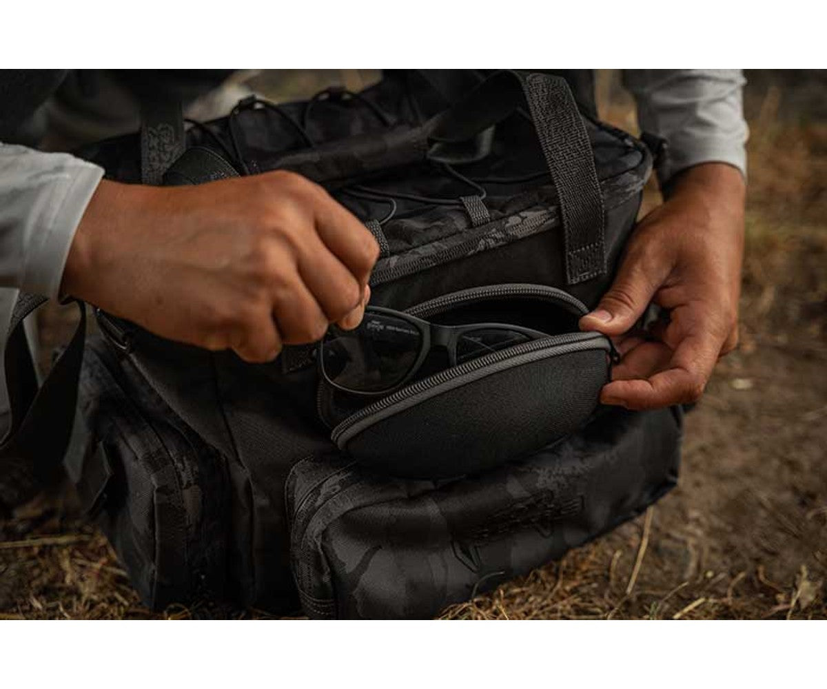 Чанта Fox Rage Voyager Camo Tackle Bag