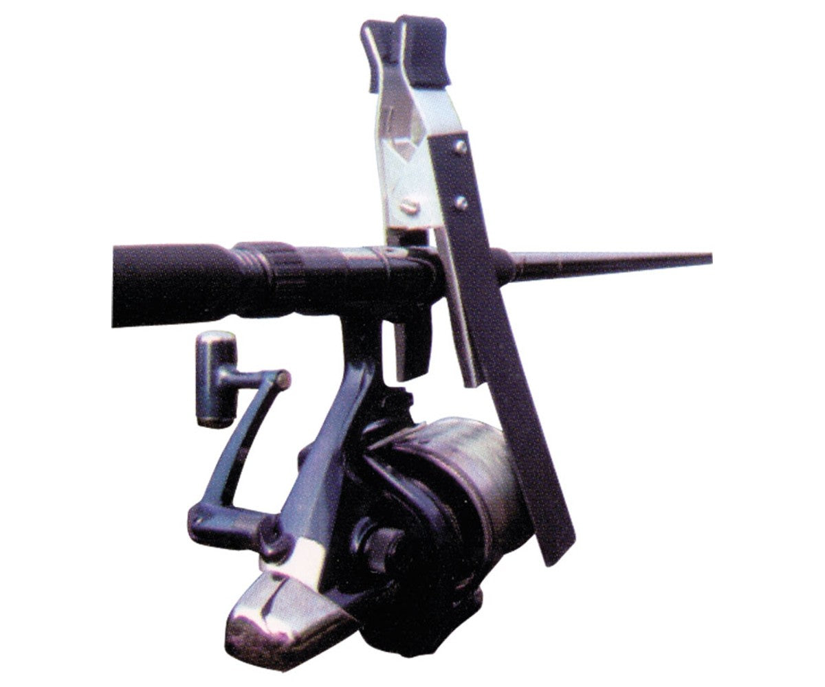 Скоба за разпъване