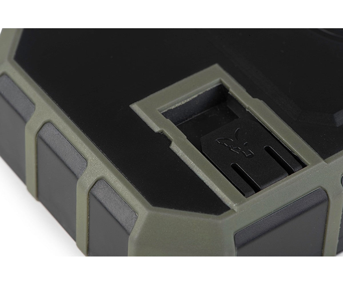 Външна батерия FOX Halo Wireless Power 27K