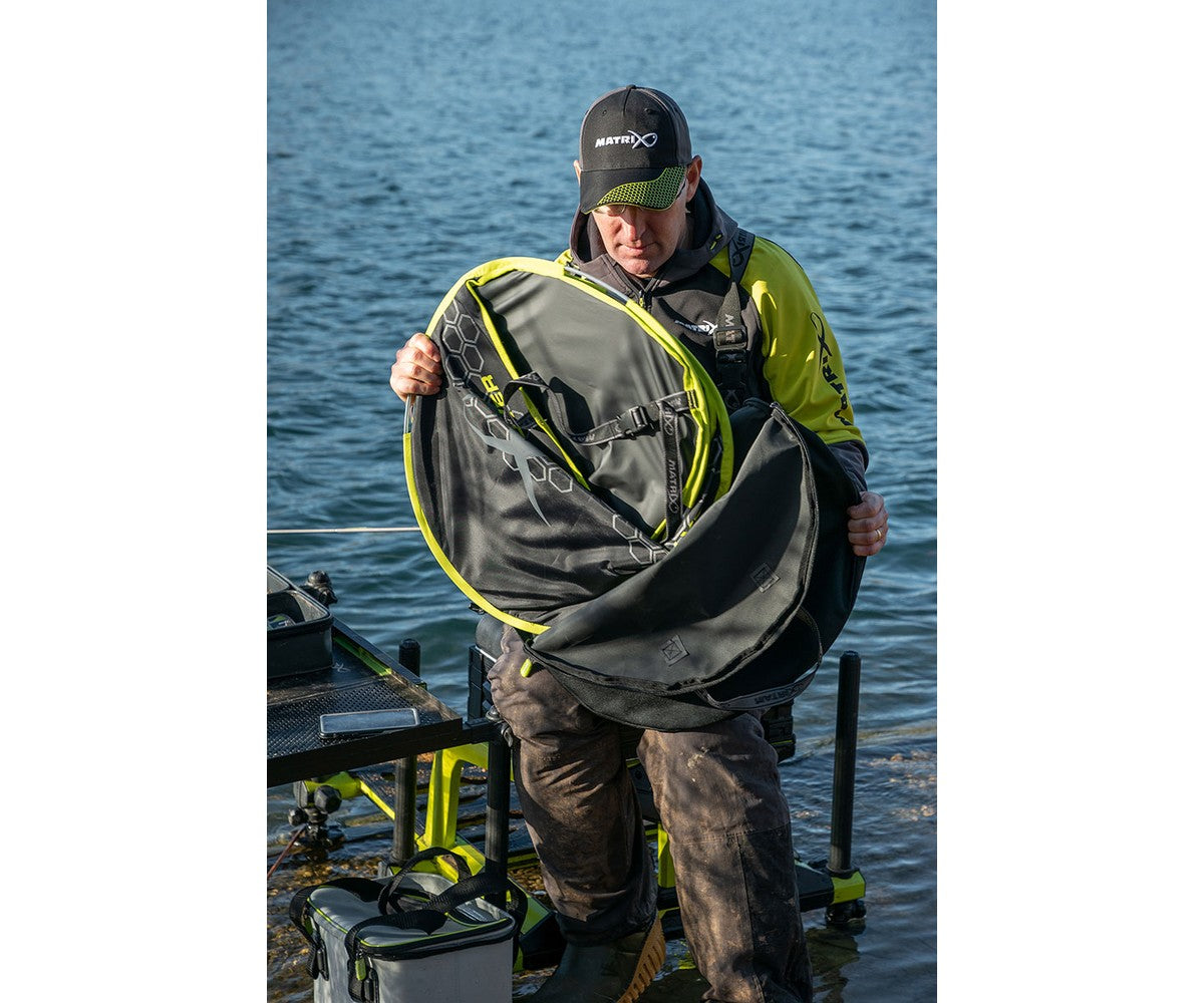 Покривало за маса Matrix Extending Side Tray Cover