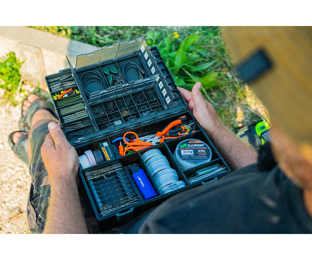 Кутия Fox Edges Medium Tackle Box