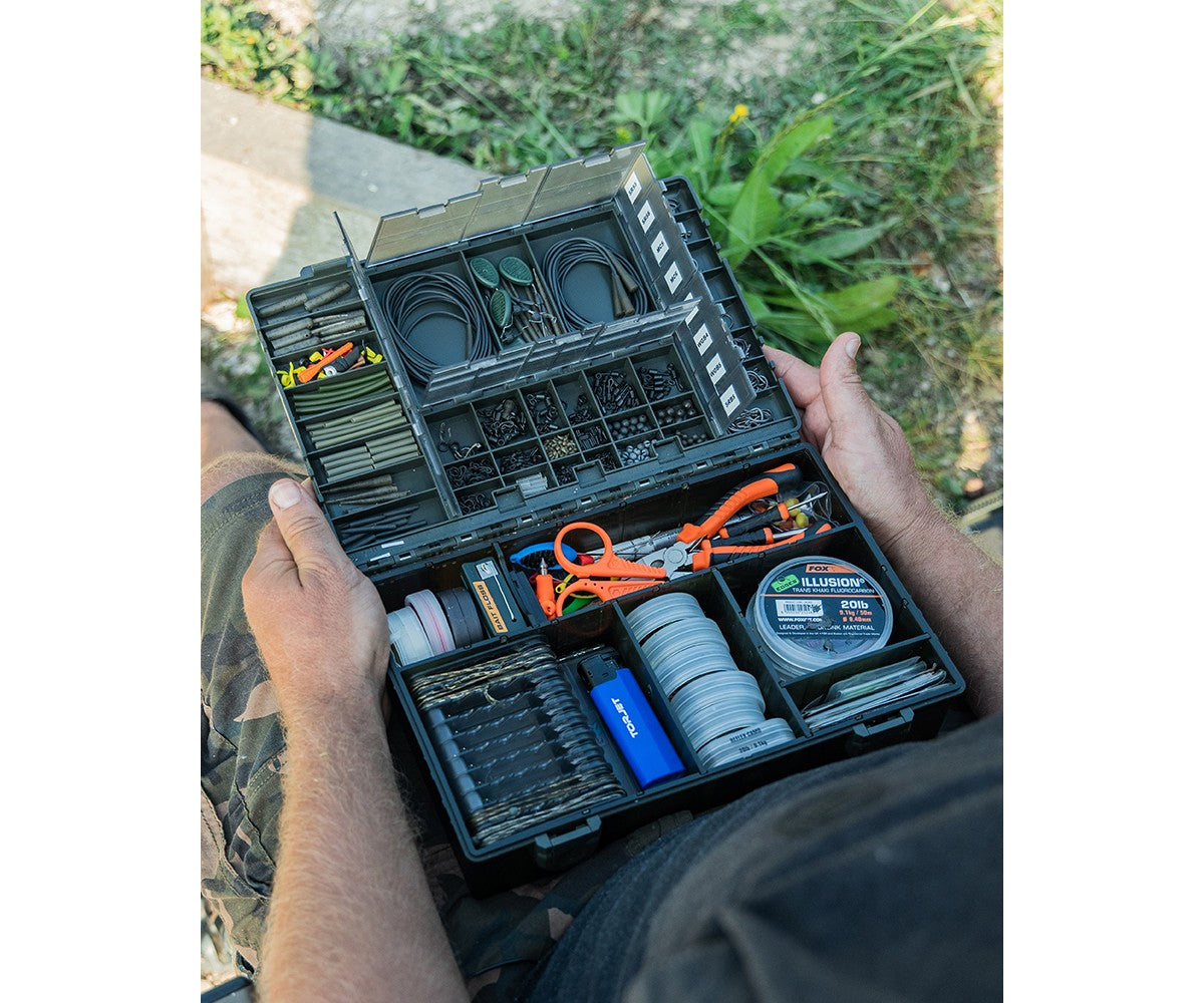 Кутия Fox Edges Medium Tackle Box