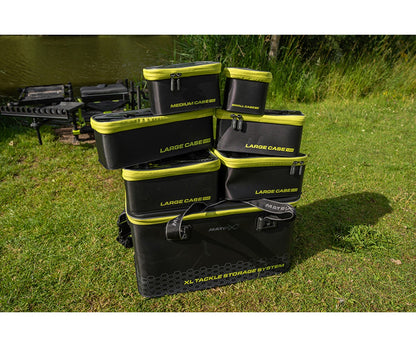 Чанта за аксесоари Matrix Large EVА Case 180