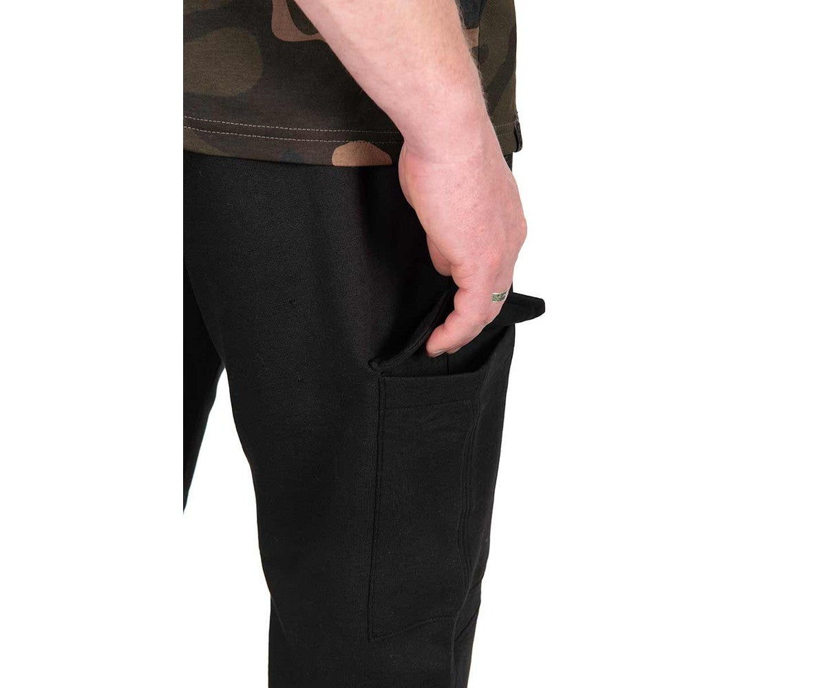 Панталон Fox LW Black/Camo Combat Joggers