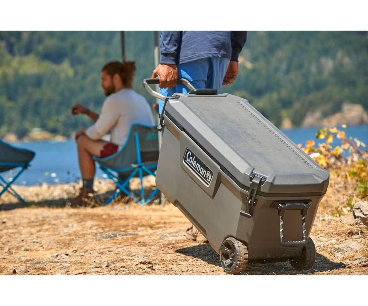 Хладилна кутия Coleman Convoy Series 100QT Wheeled