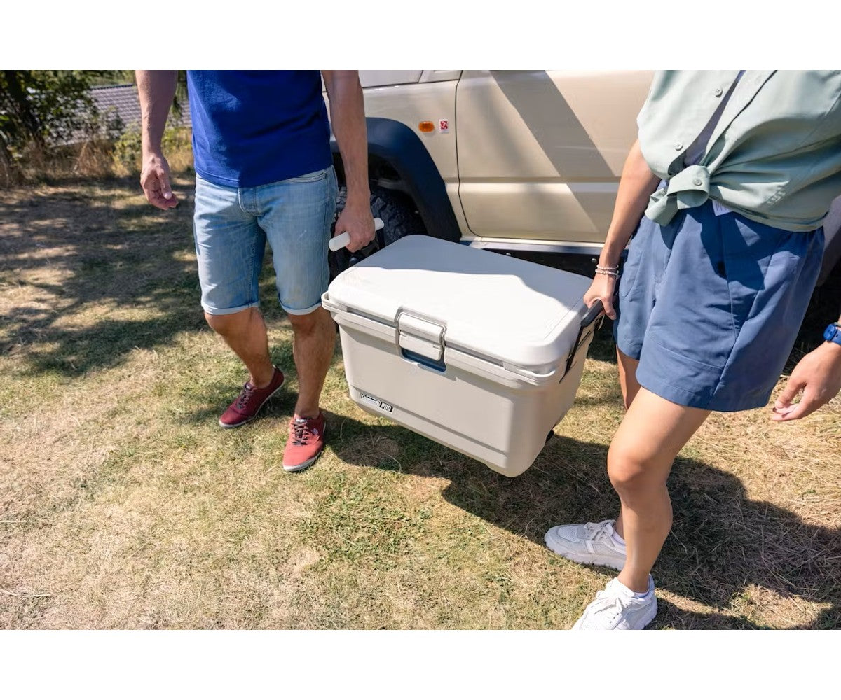 Хладилна кутия Coleman Cooler Pro Series 45QT