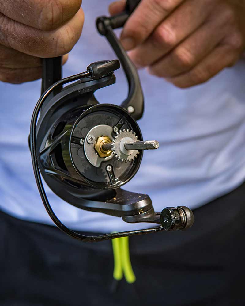 Макара Matrix Aquos Ultra 6000